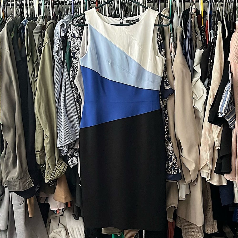 NEW! Women’s White House | Black Market Dress